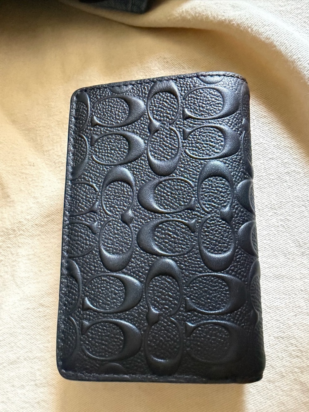 Coach Black Embossed Signature Leather Clutch Wallet with Gold Logo - Picture 2 of 6